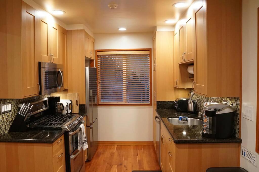 Luxury 1 Bedroom Unit-Walk To Beach -Baby Friendly ロサンゼルス エクステリア 写真